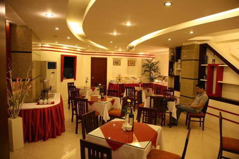 A25 Hotel - 61 Luong Ngoc Quyen Ханой Ресторан фото